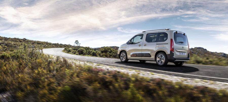  Citroen Berlingo Multispace XTR 2018 года  (фото 25 из 41)